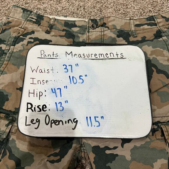 Levi’s Camo Cargo Shorts Men’s 36 Green Brown Tan Camouflage Military Hunting - Picture 8 of 8